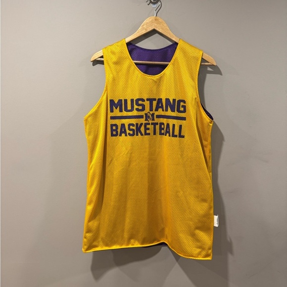 Western University Mustangs Basketball Practice Jersey - Reversible - Picture 3 of 8